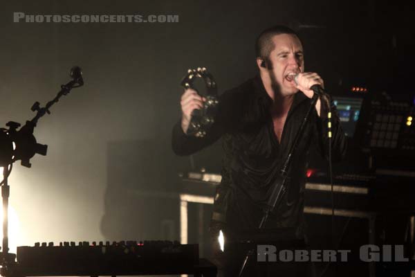 NINE INCH NAILS - 2009-07-31 - PAREDES DE COURA (Portugal) - Praia do Tabuao - 
